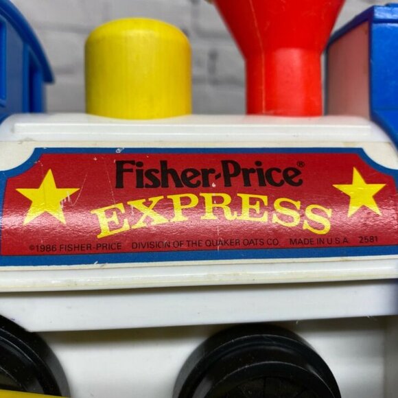 Vintage 1986 Fisher Price Toy Train Engine Only Made in USA Model 2581 Good - Picture 5 of 10